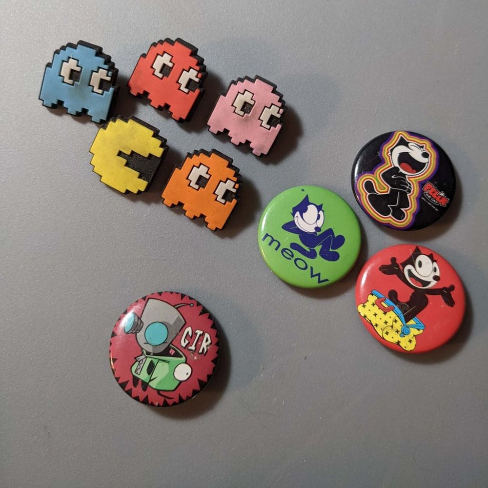 1990-2000's Buttons Lot